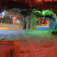 غار سنگ اشکن
