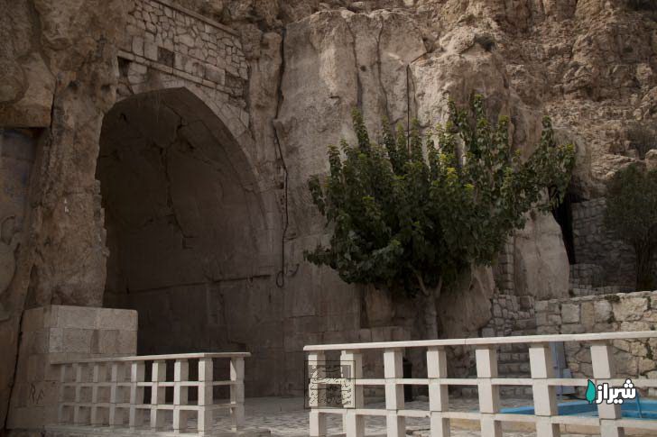 تکیه مشرقی