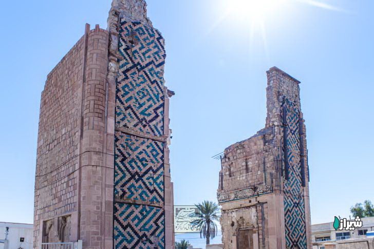 سر در مسجد جامع خنج