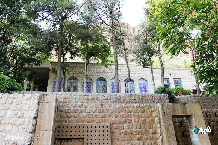 آرامگاه خواجوی کرمانی — تصویر 4