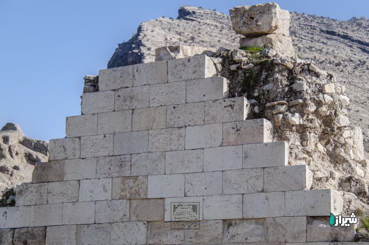 معبد آناهیتا