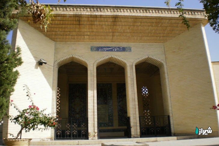 آرامگاه سیبویه